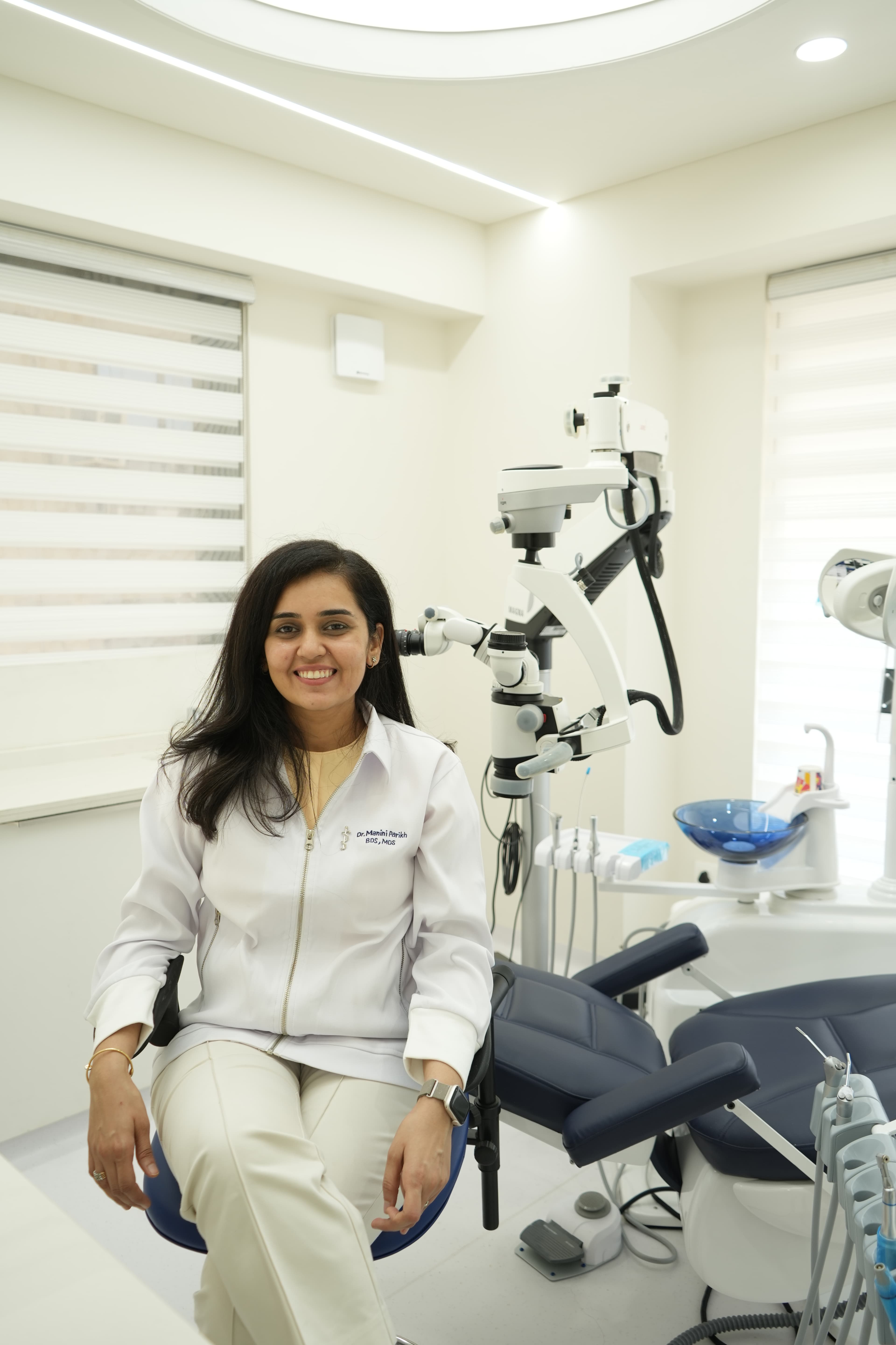 Why Traditional Root Canals Fail Over Time — And Why Microscopic RCT Changes the Outcome